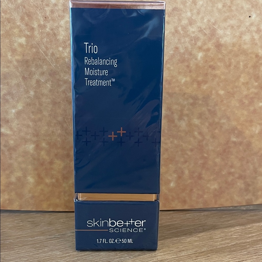 Skinbetter Science Trio Rebalancing Moisture Treatment - Blue